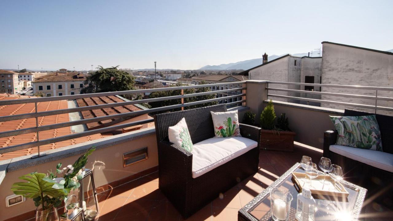 Rooftop Delight With Terrace Λούκα Εξωτερικό φωτογραφία