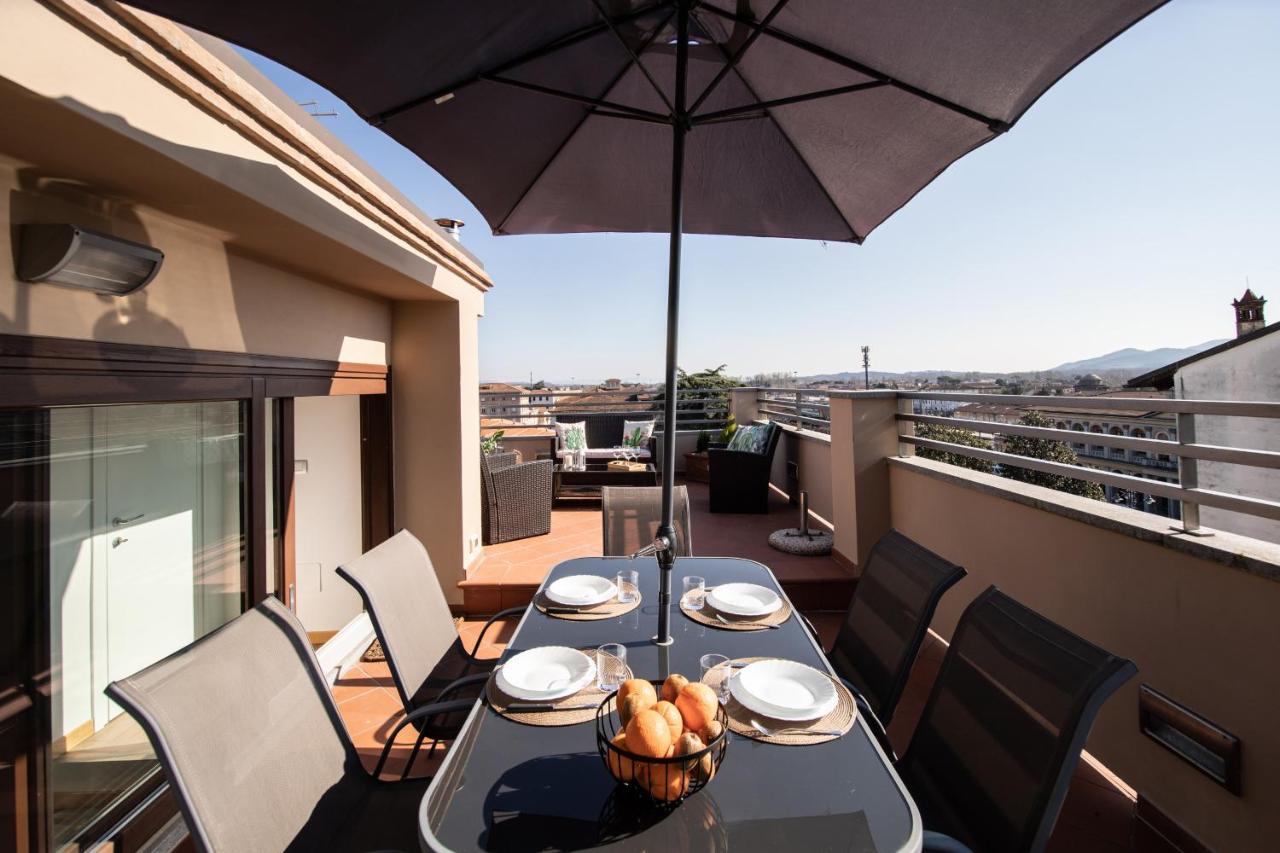 Rooftop Delight With Terrace Λούκα Εξωτερικό φωτογραφία
