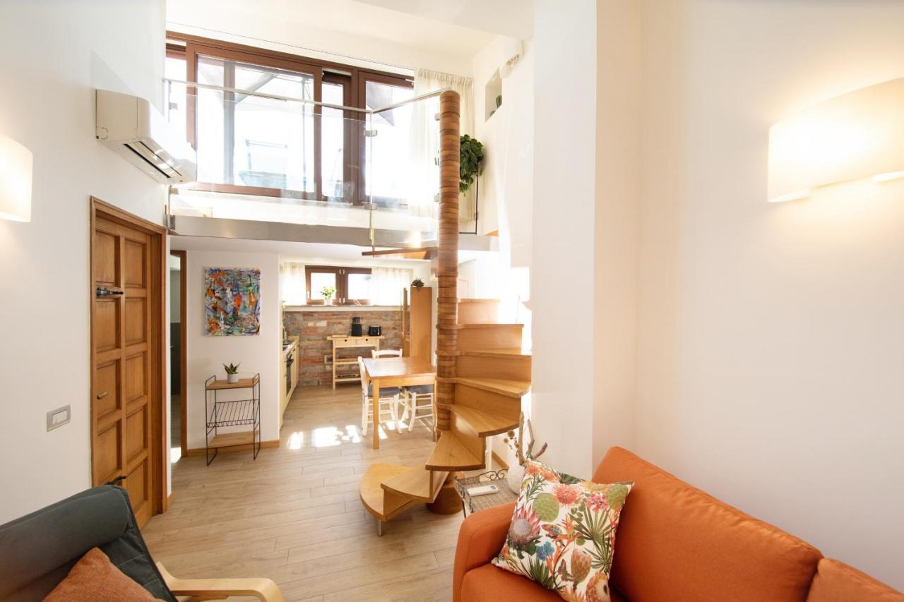 Rooftop Delight With Terrace Λούκα Εξωτερικό φωτογραφία